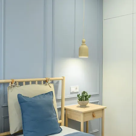 Sea & Space - Premium - Center By Flat Manаger *